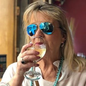 Meet your Posher, Ginger